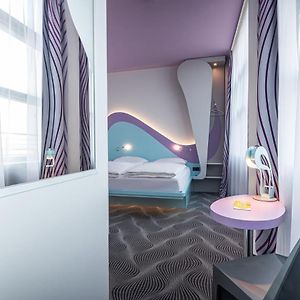 Superior Zimmer mit Kingsize-Bett